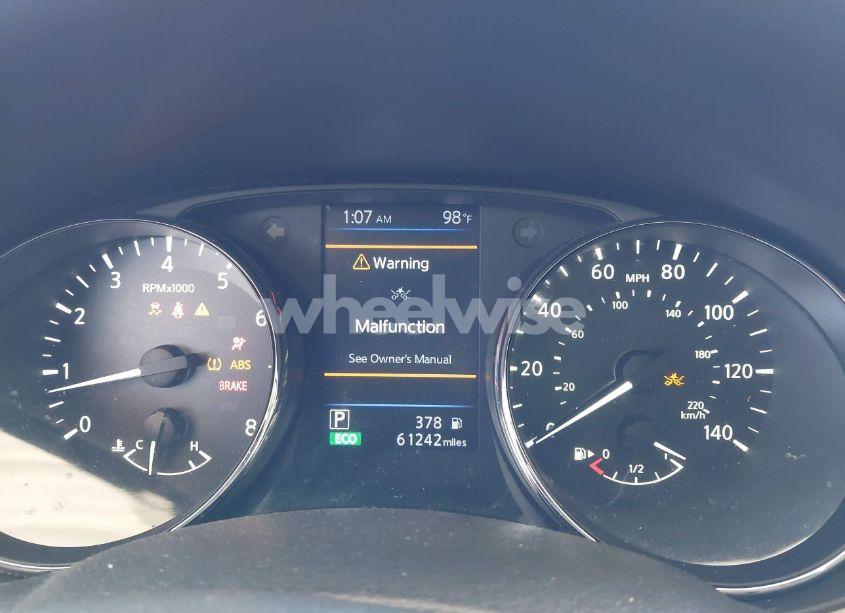 Photo 7 of 2018 Nissan Rogue SV (VIN JN8AT2MTXJW489036)