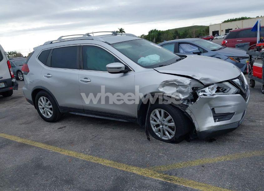 Photo 6 of 2020 Nissan Rogue S FWD (VIN JN8AT2MTXLW006003)