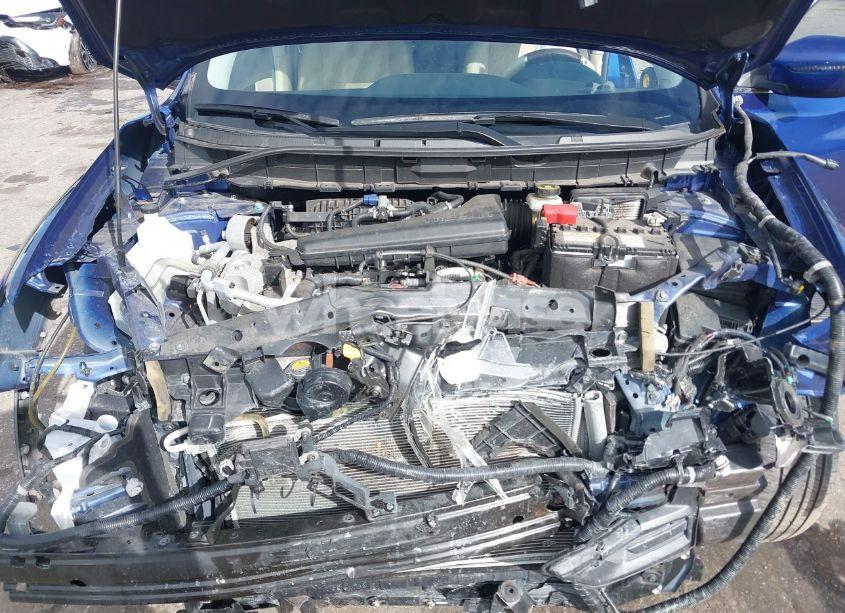 Photo 10 of 2020 Nissan Rogue SV FWD (VIN JN8AT2MTXLW010035)