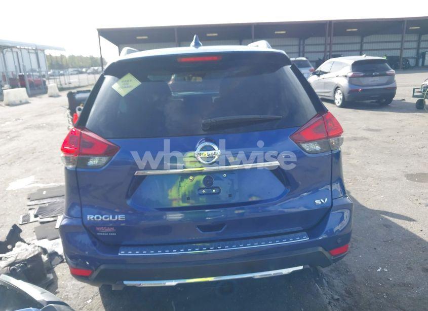 Photo 16 of 2020 Nissan Rogue SV FWD (VIN JN8AT2MTXLW010035)