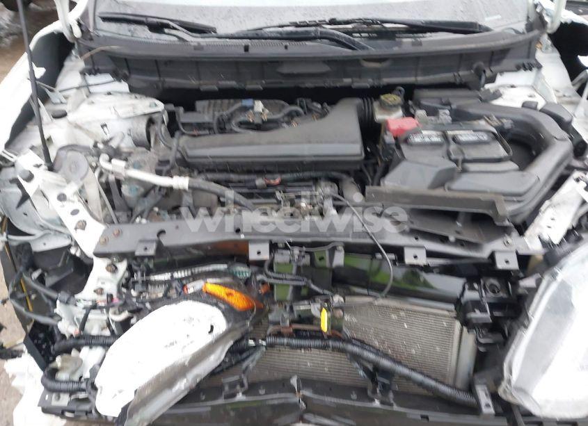 Photo 10 of 2020 Nissan Rogue SV FWD (VIN JN8AT2MTXLW011301)