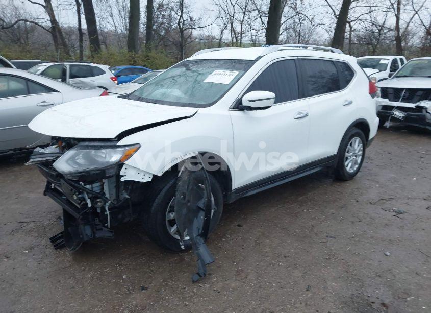 Photo 2 of 2020 Nissan Rogue SV FWD (VIN JN8AT2MTXLW011301)