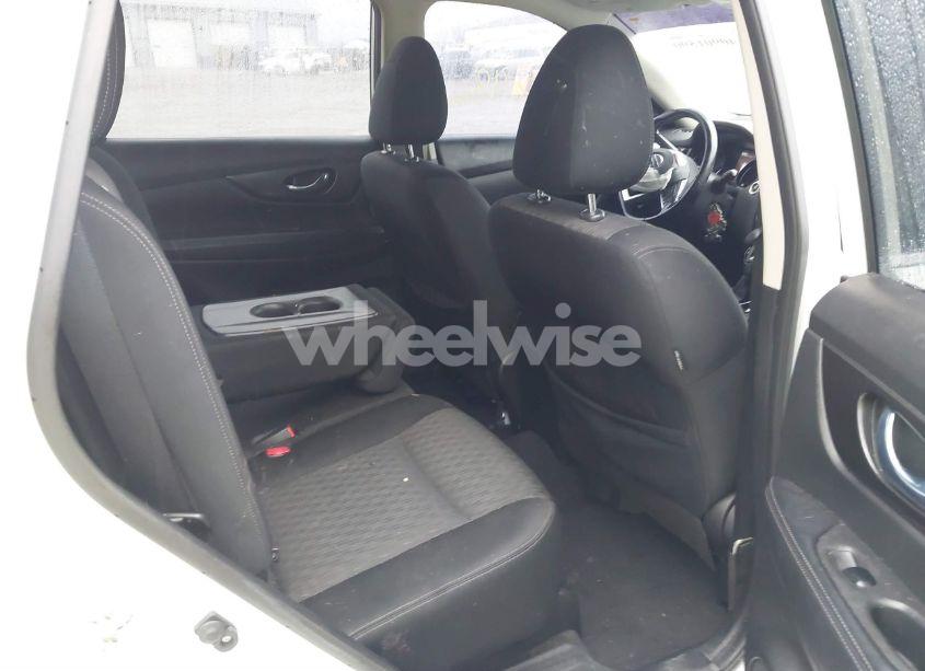 Photo 8 of 2020 Nissan Rogue SV FWD (VIN JN8AT2MTXLW011301)