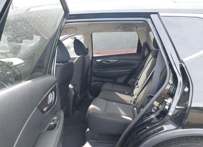 Photo 8 of 2020 Nissan Rogue SV FWD (VIN JN8AT2MTXLW014327)