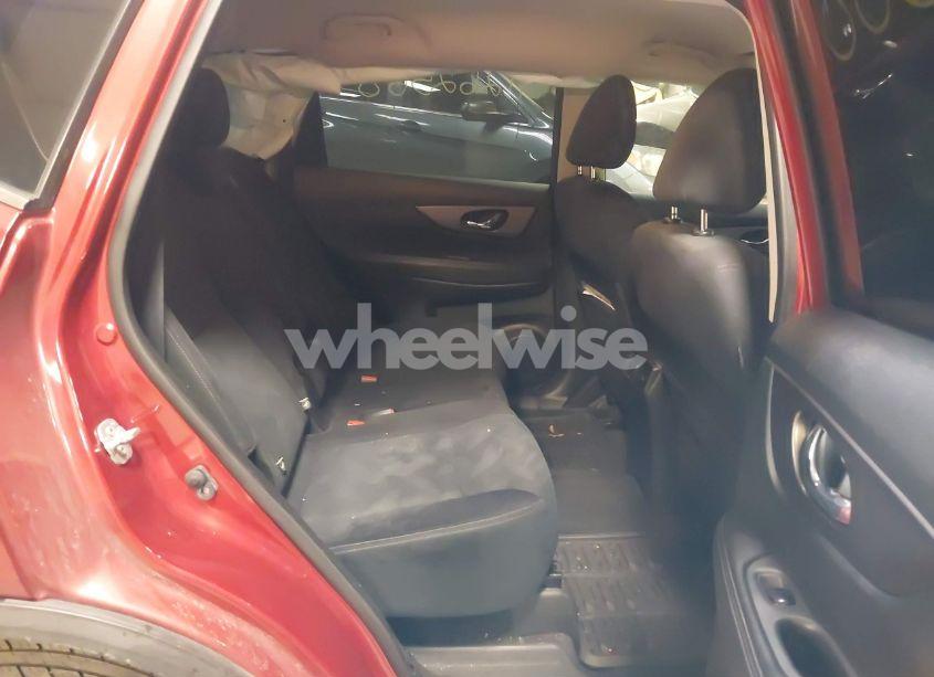 Photo 8 of 2016 Nissan Rogue S (VIN JN8AT2MV0GW137416)