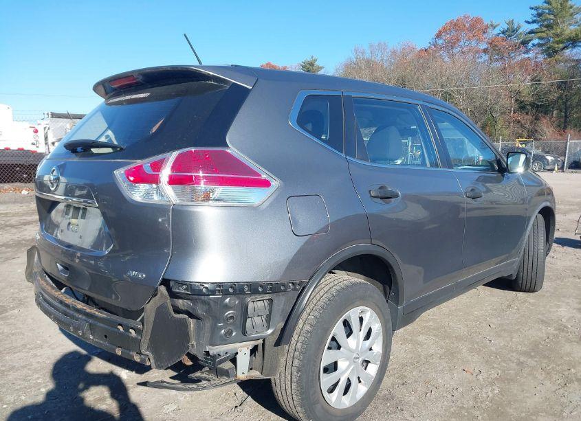Photo 4 of 2016 Nissan Rogue S (VIN JN8AT2MV0GW141577)