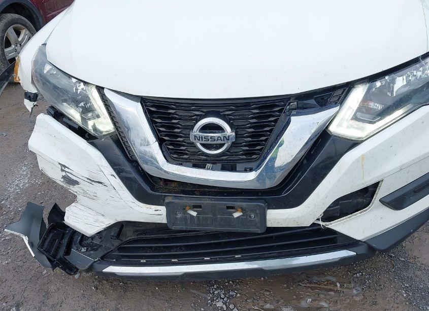 Photo 6 of 2017 Nissan Rogue S (VIN JN8AT2MV0HW000462)