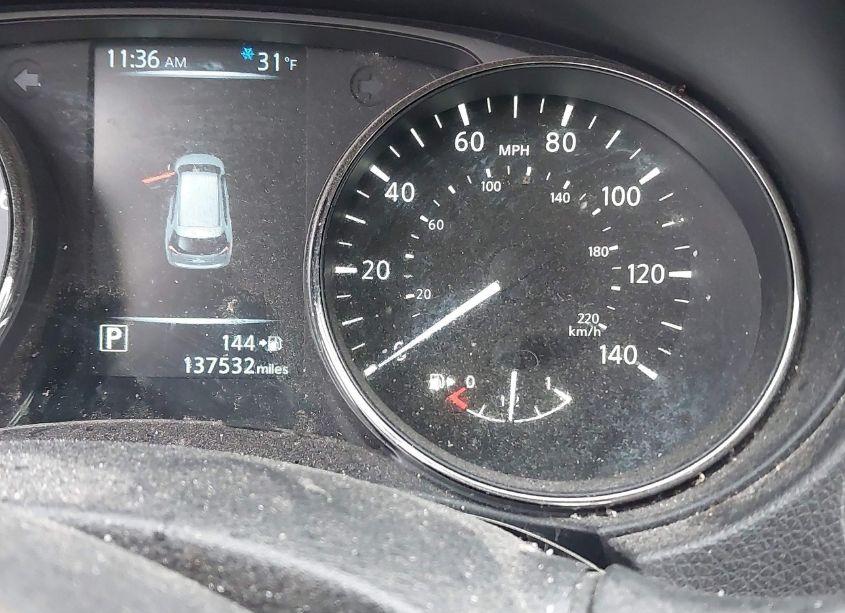 Photo 15 of 2017 Nissan Rogue SV (VIN JN8AT2MV0HW004298)