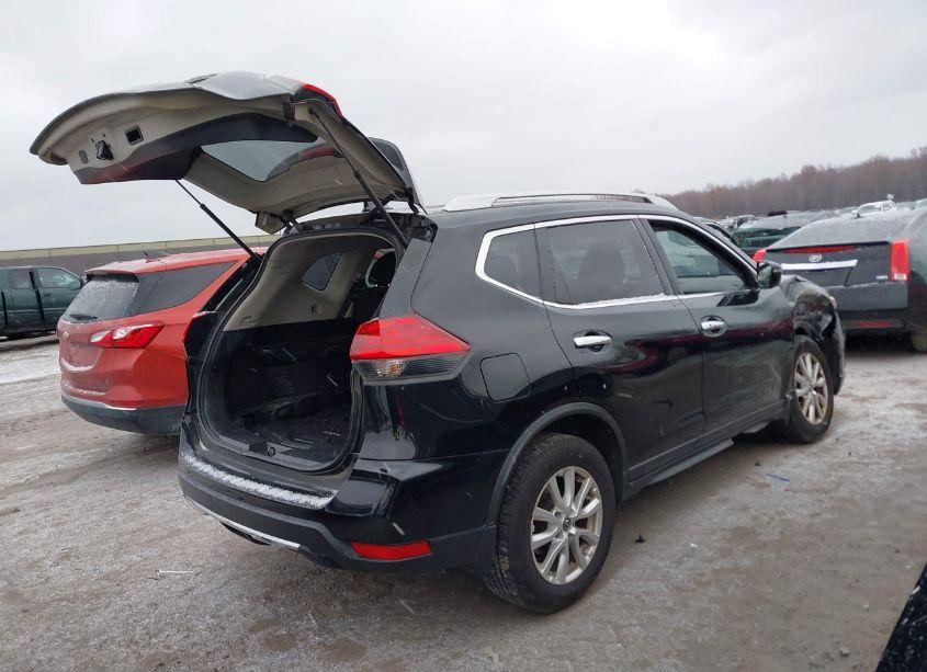 Photo 4 of 2017 Nissan Rogue SV (VIN JN8AT2MV0HW004298)