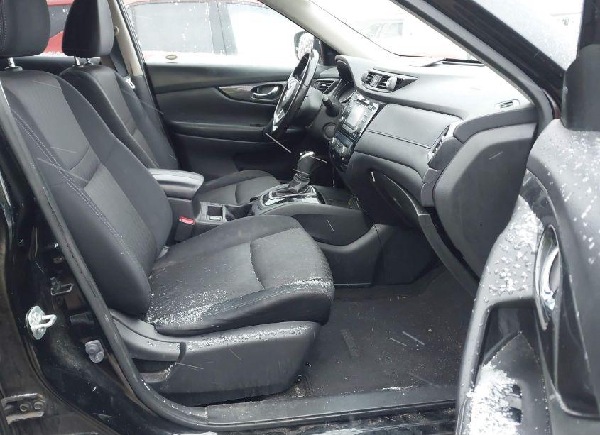 Photo 5 of 2017 Nissan Rogue SV (VIN JN8AT2MV0HW004298)