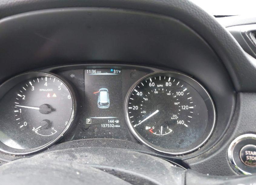 Photo 7 of 2017 Nissan Rogue SV (VIN JN8AT2MV0HW004298)