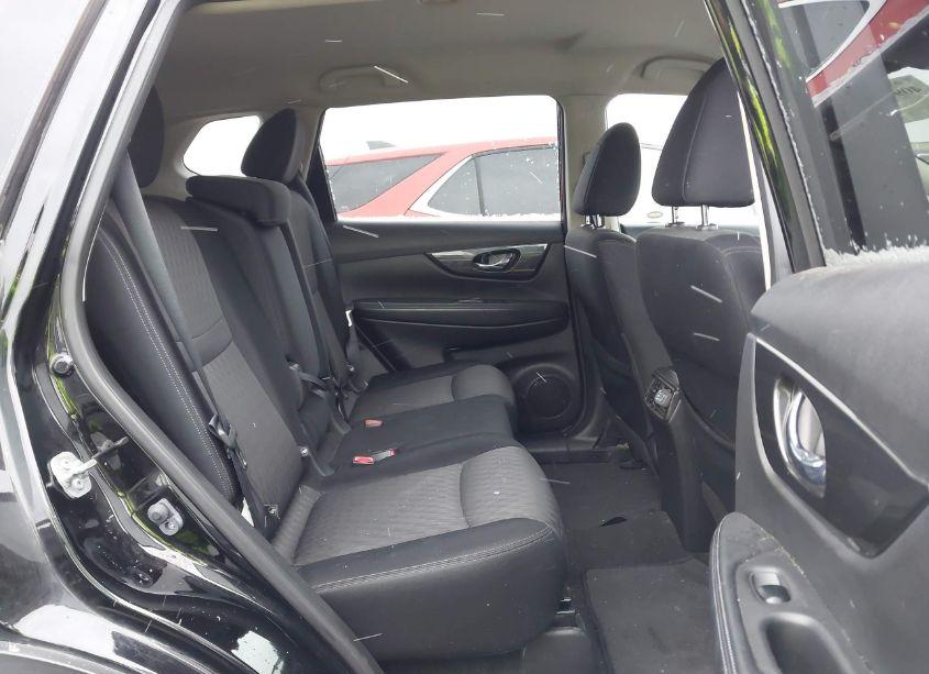 Photo 8 of 2017 Nissan Rogue SV (VIN JN8AT2MV0HW004298)