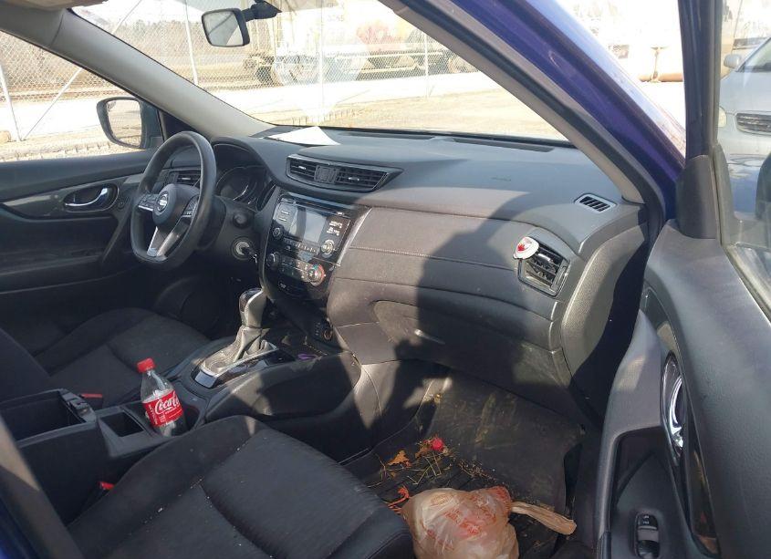 Photo 5 of 2017 Nissan Rogue S (VIN JN8AT2MV0HW005242)