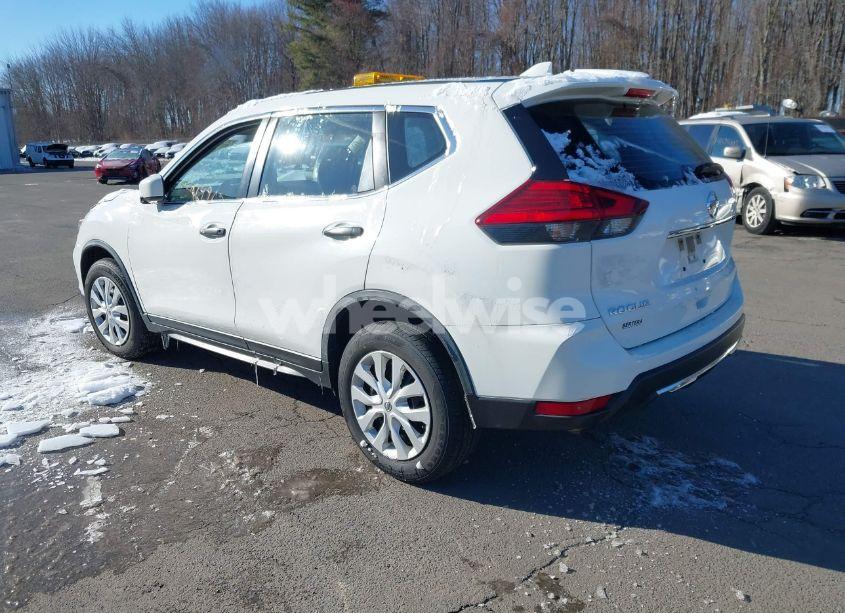 Photo 3 of 2017 Nissan Rogue S (VIN JN8AT2MV0HW006245)