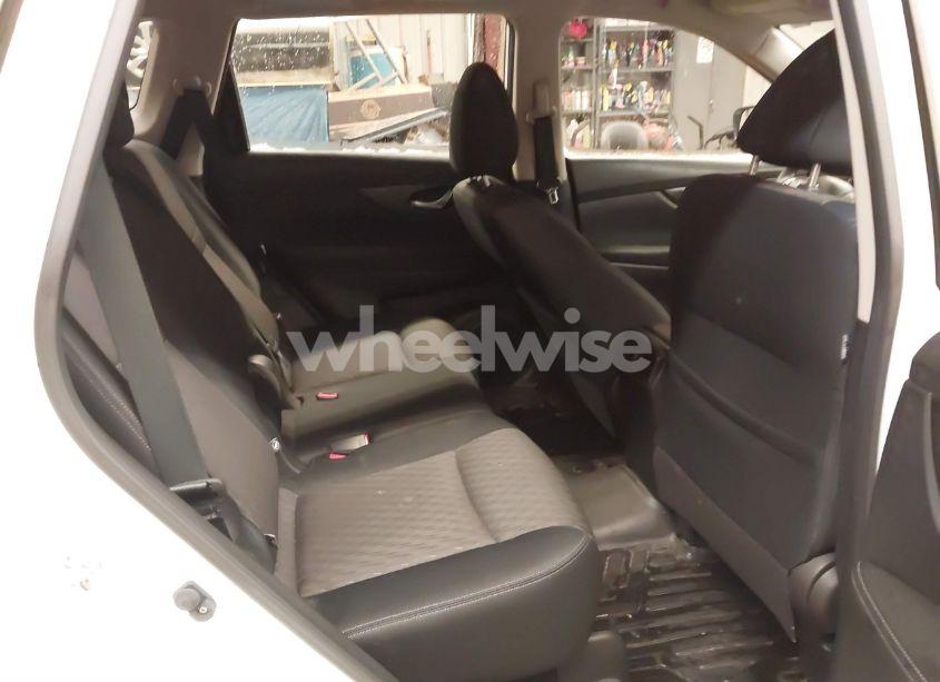 Photo 8 of 2017 Nissan Rogue S (VIN JN8AT2MV0HW006245)