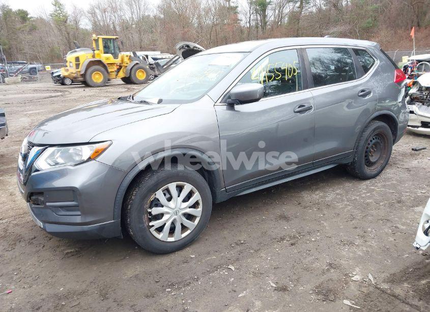 Photo 2 of 2017 Nissan Rogue S (VIN JN8AT2MV0HW007847)