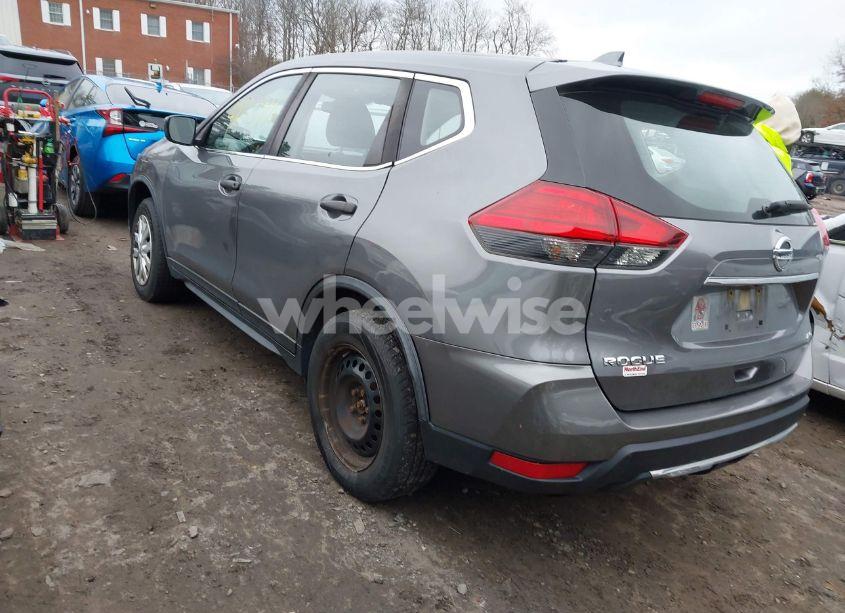 Photo 3 of 2017 Nissan Rogue S (VIN JN8AT2MV0HW007847)