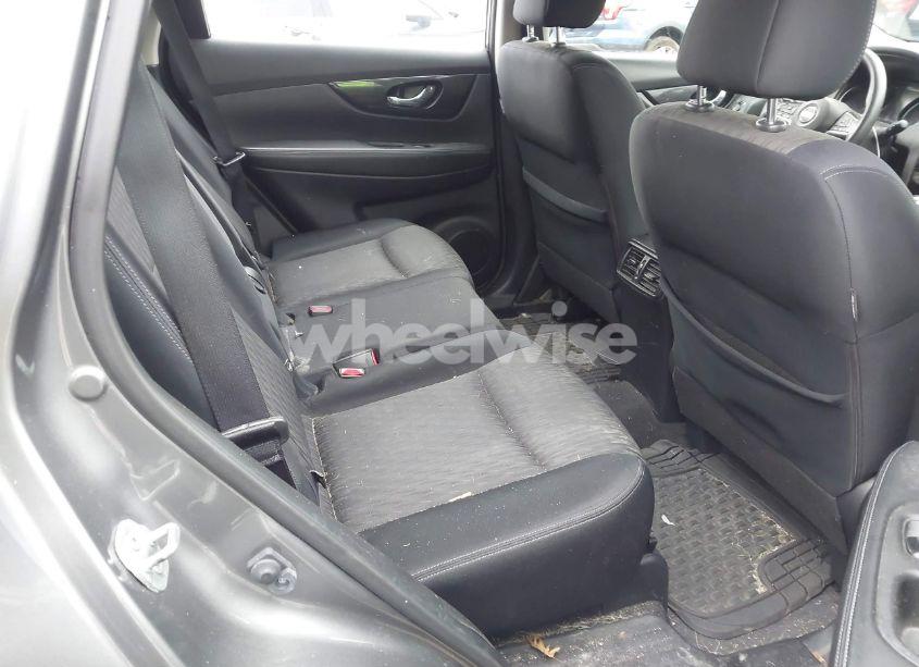 Photo 8 of 2017 Nissan Rogue S (VIN JN8AT2MV0HW007847)