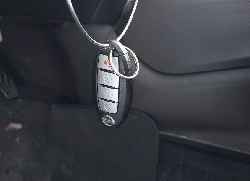 Photo 11 of 2017 Nissan Rogue SV (VIN JN8AT2MV0HW020047)