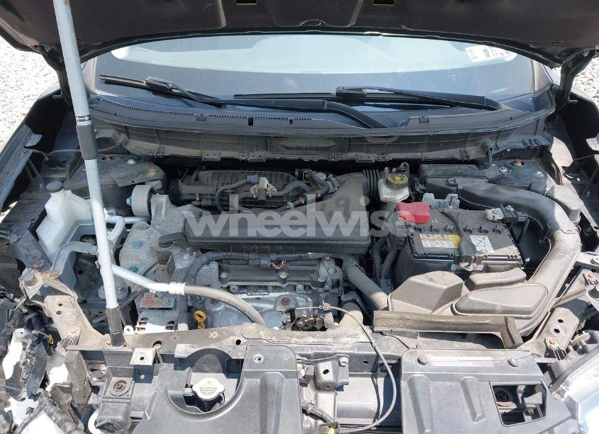 Photo 10 of 2017 Nissan Rogue S (VIN JN8AT2MV0HW025829)