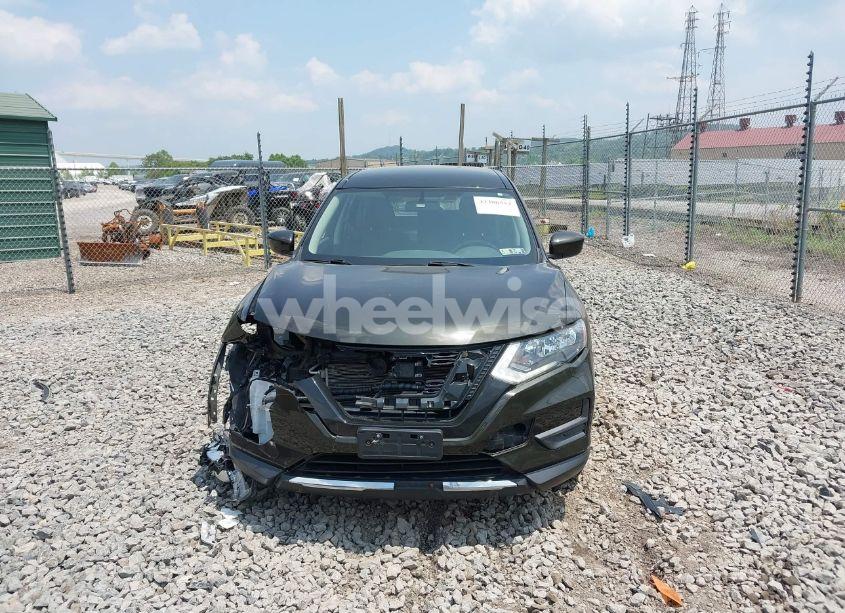 Photo 12 of 2017 Nissan Rogue S (VIN JN8AT2MV0HW025829)