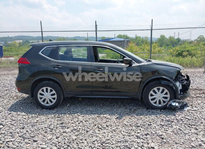 Photo 13 of 2017 Nissan Rogue S (VIN JN8AT2MV0HW025829)