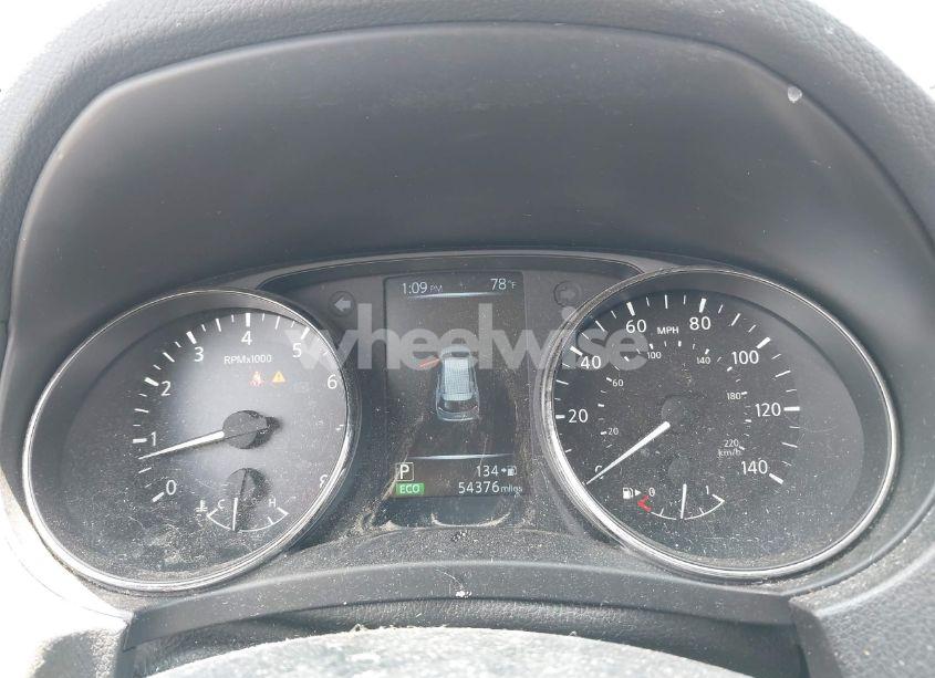 Photo 7 of 2017 Nissan Rogue S (VIN JN8AT2MV0HW025829)