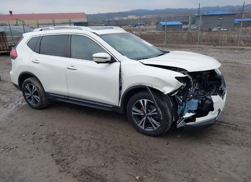 2017 Nissan Rogue SL (VIN JN8AT2MV0HW251000) main photo