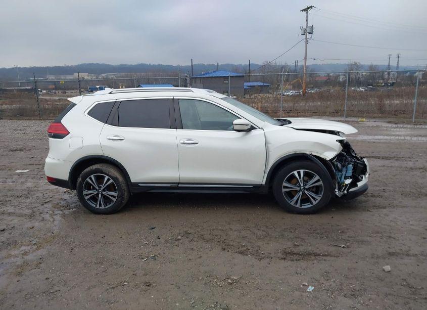 Photo 14 of 2017 Nissan Rogue SL (VIN JN8AT2MV0HW251000)