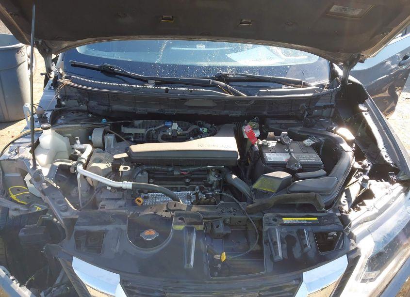 Photo 10 of 2017 Nissan Rogue S (VIN JN8AT2MV0HW253944)