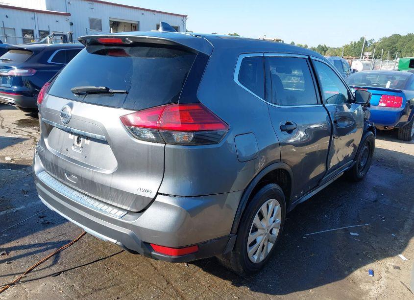 Photo 4 of 2017 Nissan Rogue S (VIN JN8AT2MV0HW253944)