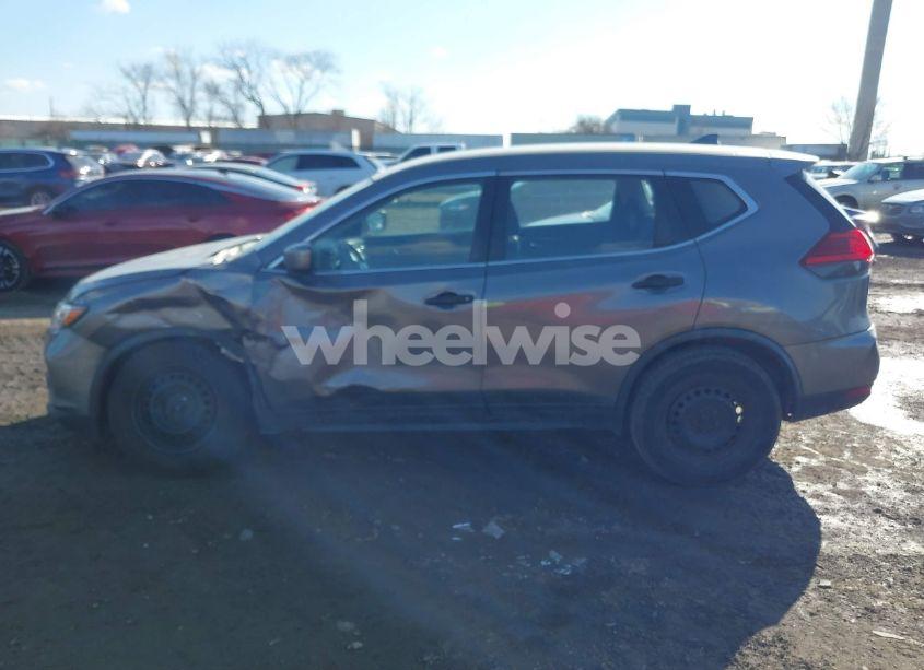 Photo 14 of 2017 Nissan Rogue S (VIN JN8AT2MV0HW262689)