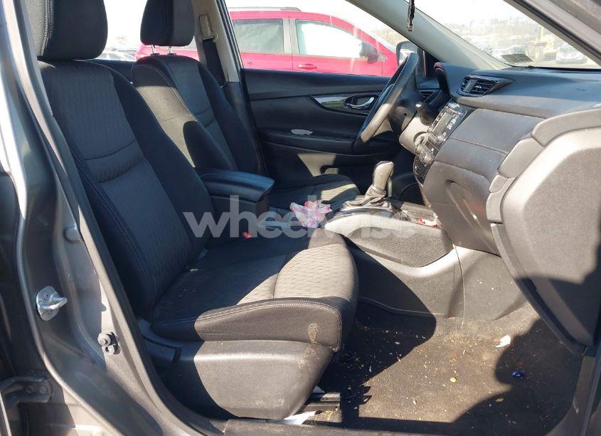 Photo 5 of 2017 Nissan Rogue S (VIN JN8AT2MV0HW262689)