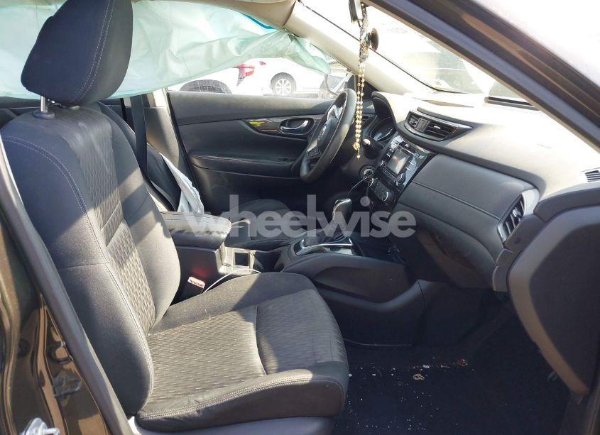 Photo 5 of 2017 Nissan Rogue S (VIN JN8AT2MV0HW264474)