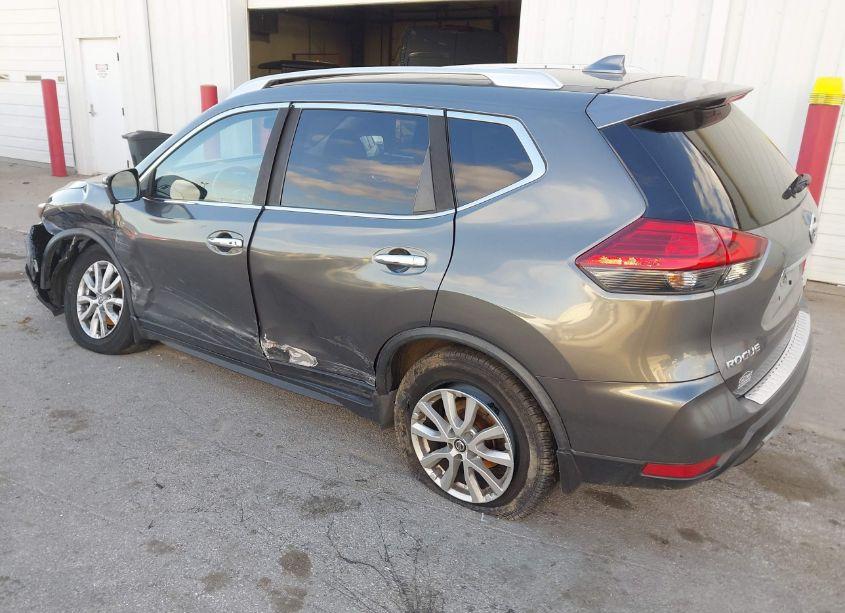 Photo 3 of 2017 Nissan Rogue SV (VIN JN8AT2MV0HW272980)