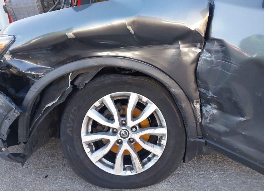 Photo 6 of 2017 Nissan Rogue SV (VIN JN8AT2MV0HW272980)