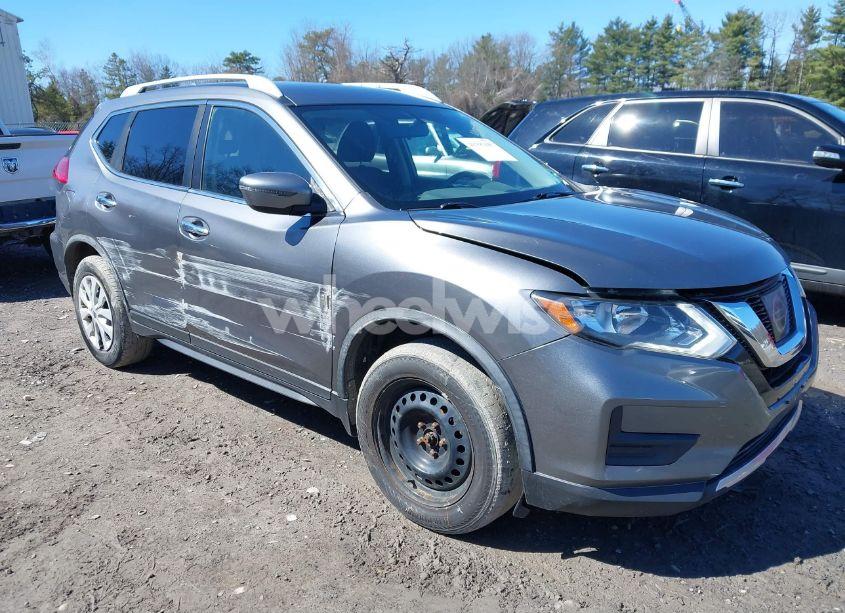 2017 Nissan Rogue S (VIN JN8AT2MV0HW279217) main photo