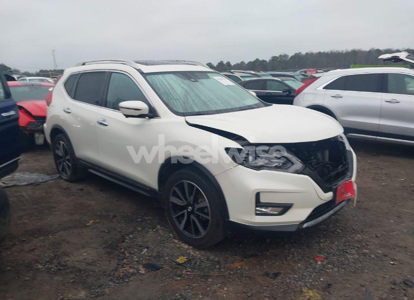 2017 Nissan Rogue SL (VIN JN8AT2MV0HW281615) main photo