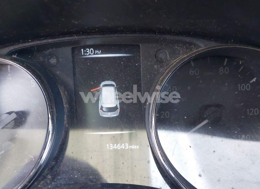 Photo 7 of 2017 Nissan Rogue SV (VIN JN8AT2MV0HW282389)