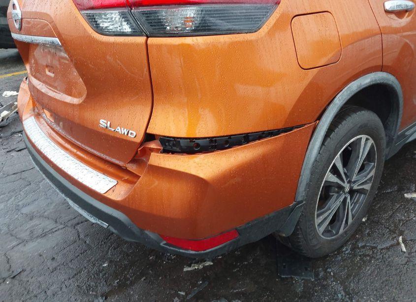 Photo 18 of 2018 Nissan Rogue SL (VIN JN8AT2MV0JW303411)