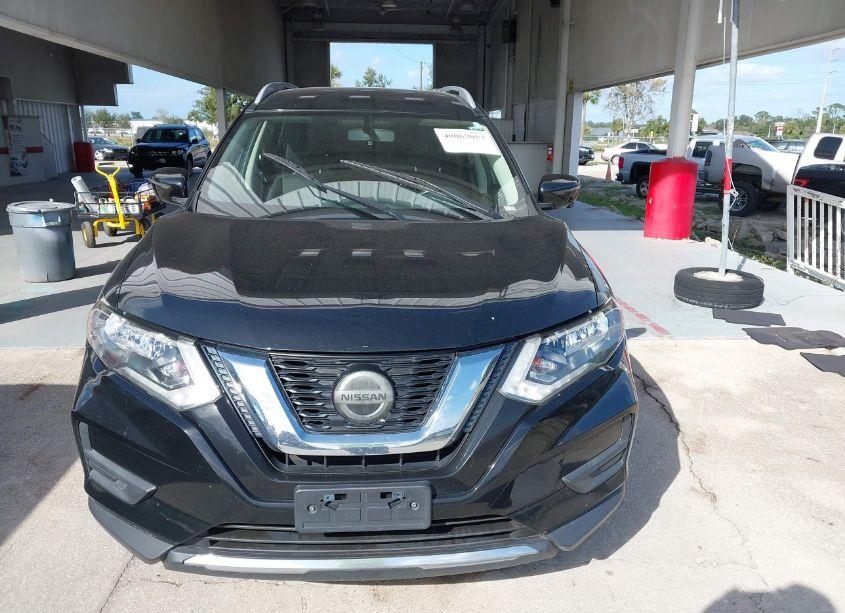 Photo 12 of 2018 Nissan Rogue SV (VIN JN8AT2MV0JW308446)