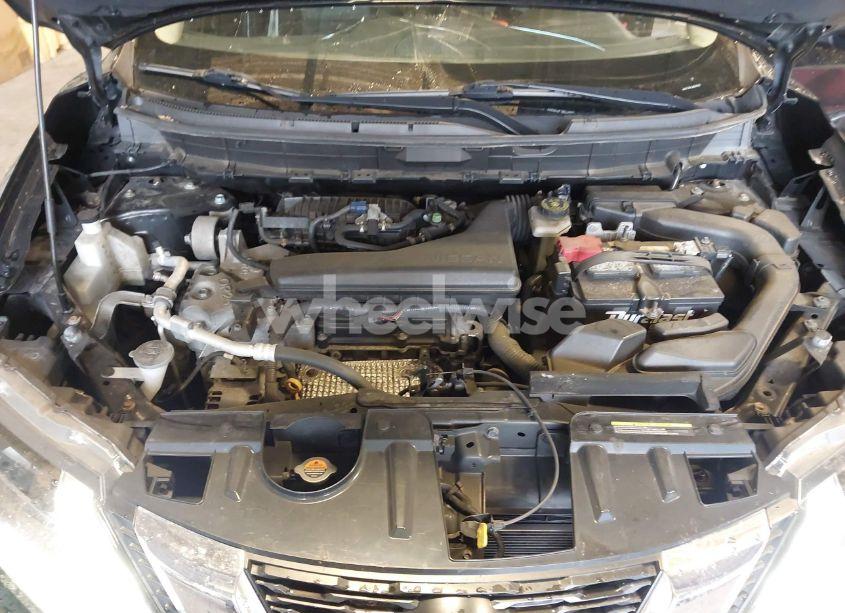 Photo 10 of 2018 Nissan Rogue SL (VIN JN8AT2MV0JW309595)