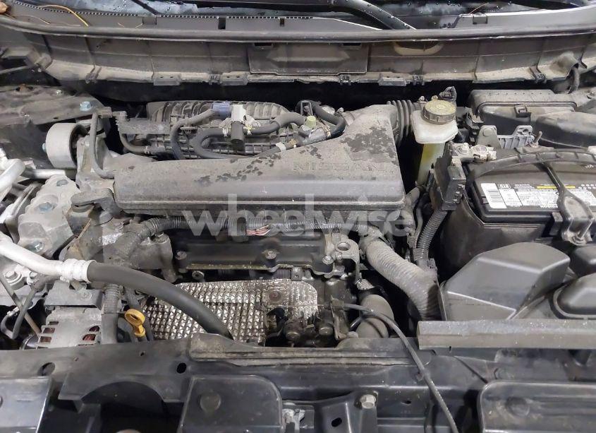 Photo 10 of 2018 Nissan Rogue SV (VIN JN8AT2MV0JW331029)