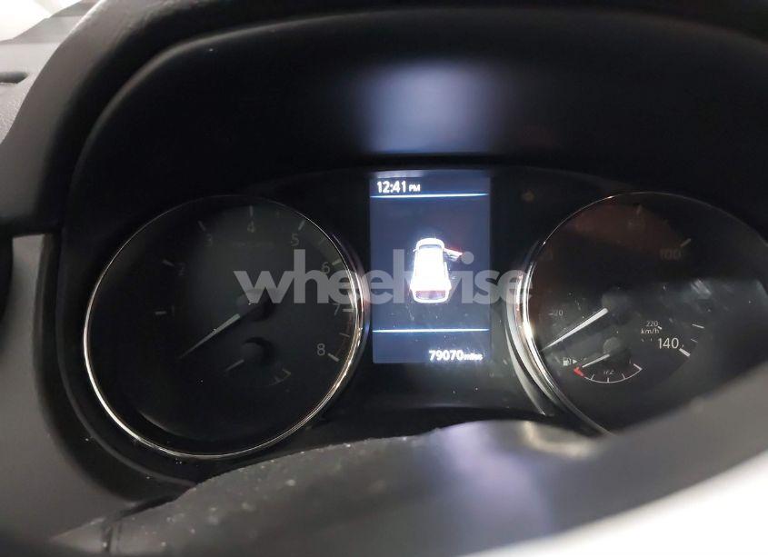 Photo 7 of 2018 Nissan Rogue SV (VIN JN8AT2MV0JW331029)