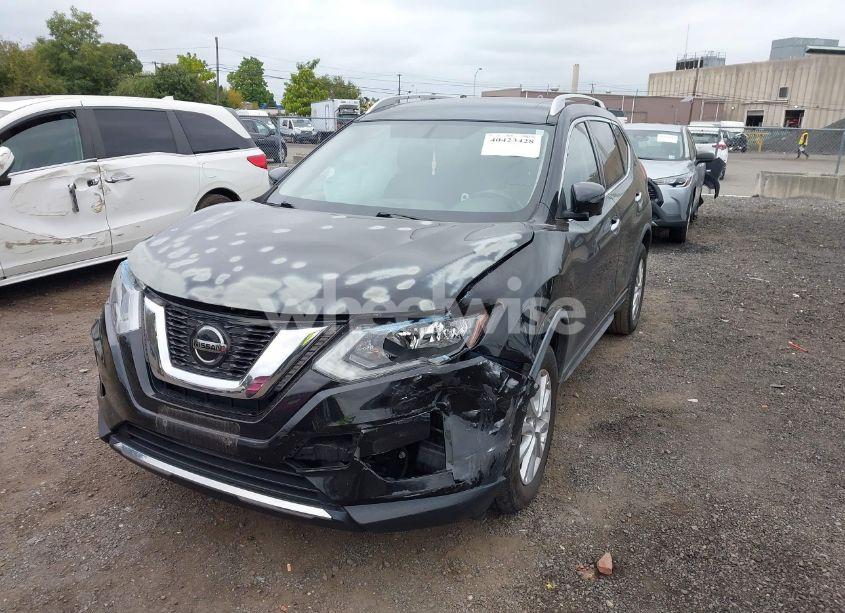 Photo 6 of 2018 Nissan Rogue SV (VIN JN8AT2MV0JW350387)
