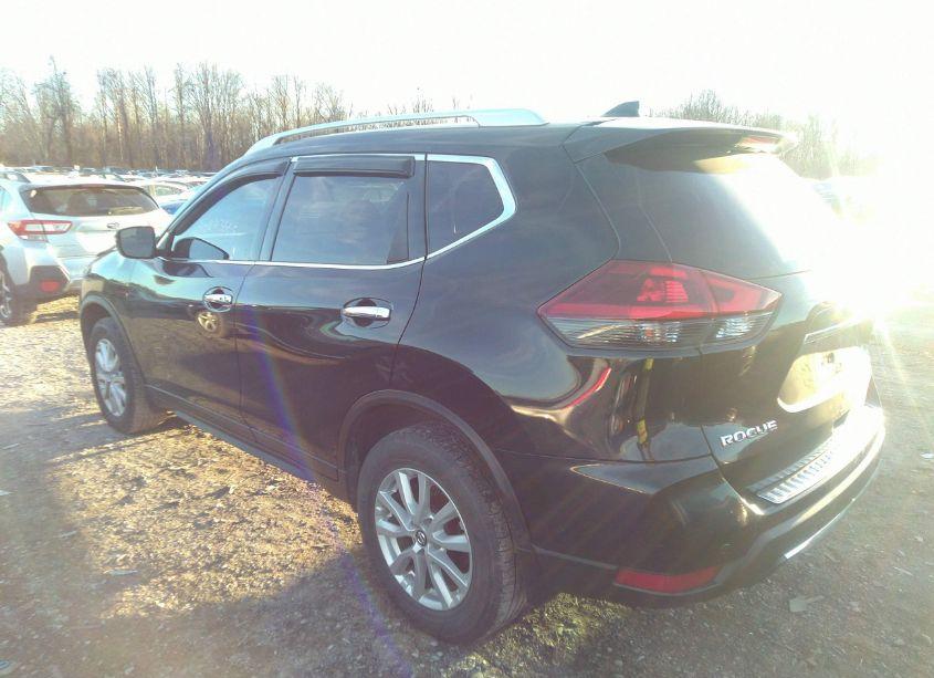 Photo 3 of 2019 Nissan Rogue SV (VIN JN8AT2MV0KW373038)