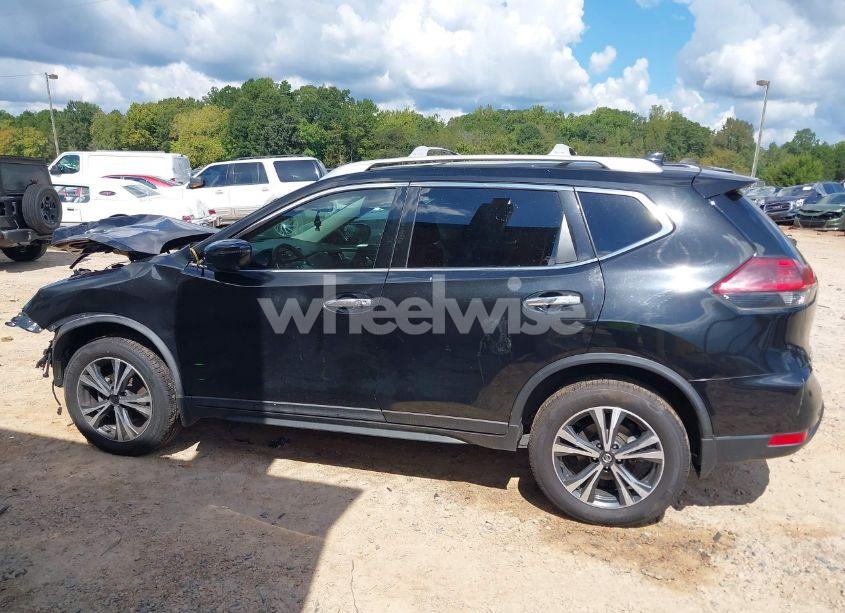 Photo 14 of 2019 Nissan Rogue SV (VIN JN8AT2MV0KW383164)