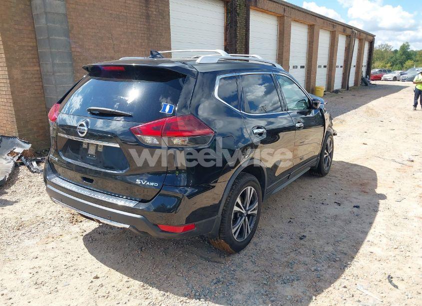 Photo 4 of 2019 Nissan Rogue SV (VIN JN8AT2MV0KW383164)