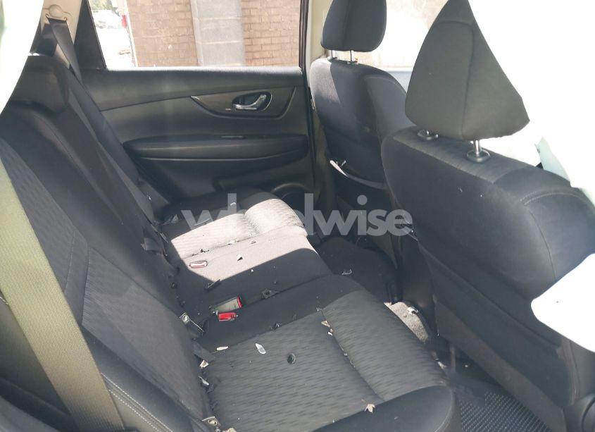 Photo 8 of 2019 Nissan Rogue SV (VIN JN8AT2MV0KW383164)