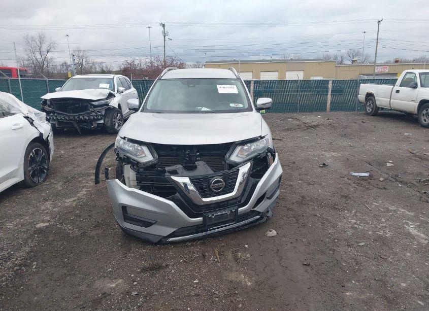 Photo 12 of 2019 Nissan Rogue SV (VIN JN8AT2MV0KW399963)